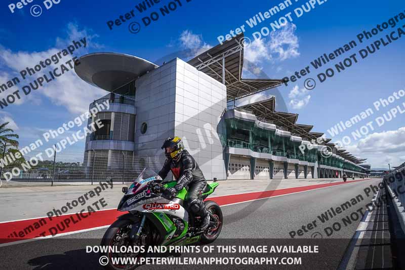 Sepang;event digital images;motorbikes;no limits;peter wileman photography;trackday;trackday digital images
